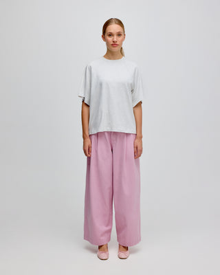 DOUBLE PLEATED DENIM TROUSERS PINK