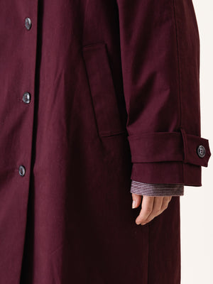 PLEATED LARA TRENCHCOAT BURGUNDY