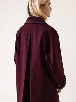 PLEATED LARA TRENCHCOAT BURGUNDY