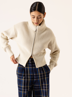 KNITTED MERINO ZIP SWEATER ECRU