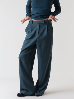 TEXTURED PLEATED TROUSERS TEAL