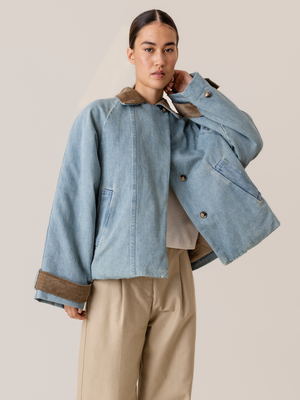 PLEATED LARA COAT DENIM