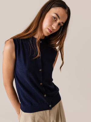 SLEEVELESS KNITTED CARDIGAN NAVY