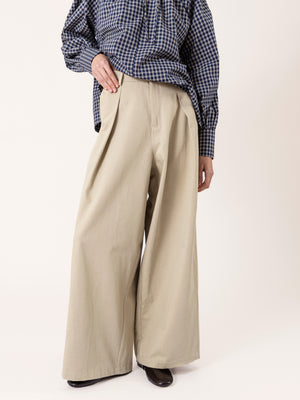 WIDE PLEATED TROUSERS SAND